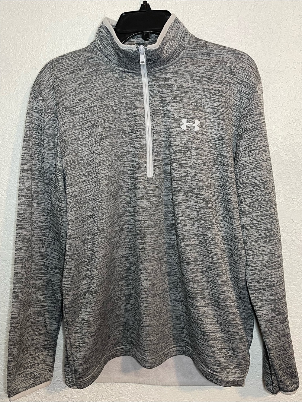 Under Armour Men's Heather Grey Quarter-Zip Performance Pullover